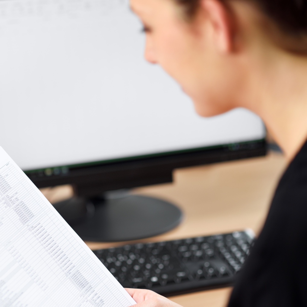 kaufmaennisch_kaufmann-frau-gross-u-aussenhandel@1,5x